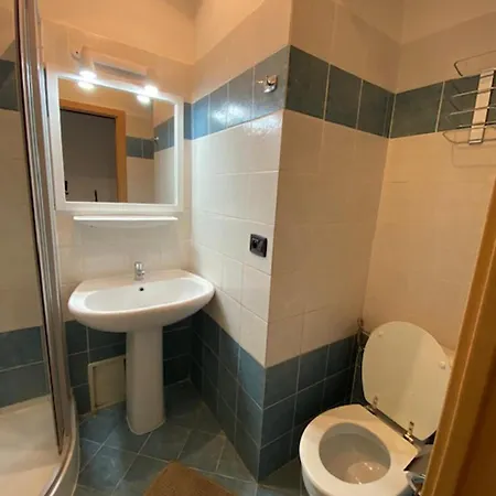 Captivating 1-bed In 아파트 프라하